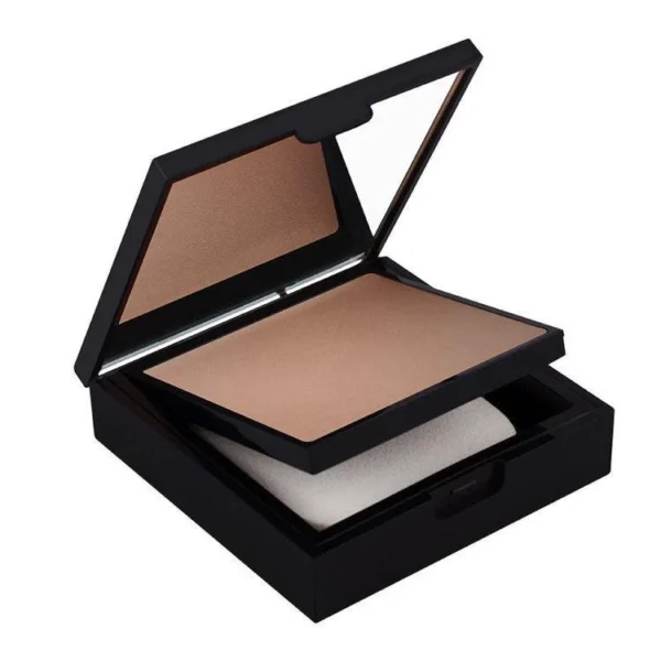 Nykaa SKINgenius Skin Perfecting & Hydrating Matte Powder Compact