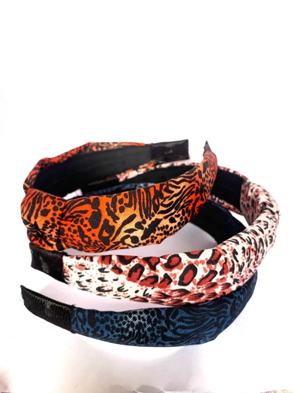 Stylish Hair Band – Soft, Stretchable & Trendy Design – Set of 12 (₹12.50 per Piece)