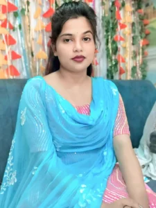 roshini instgram girl image